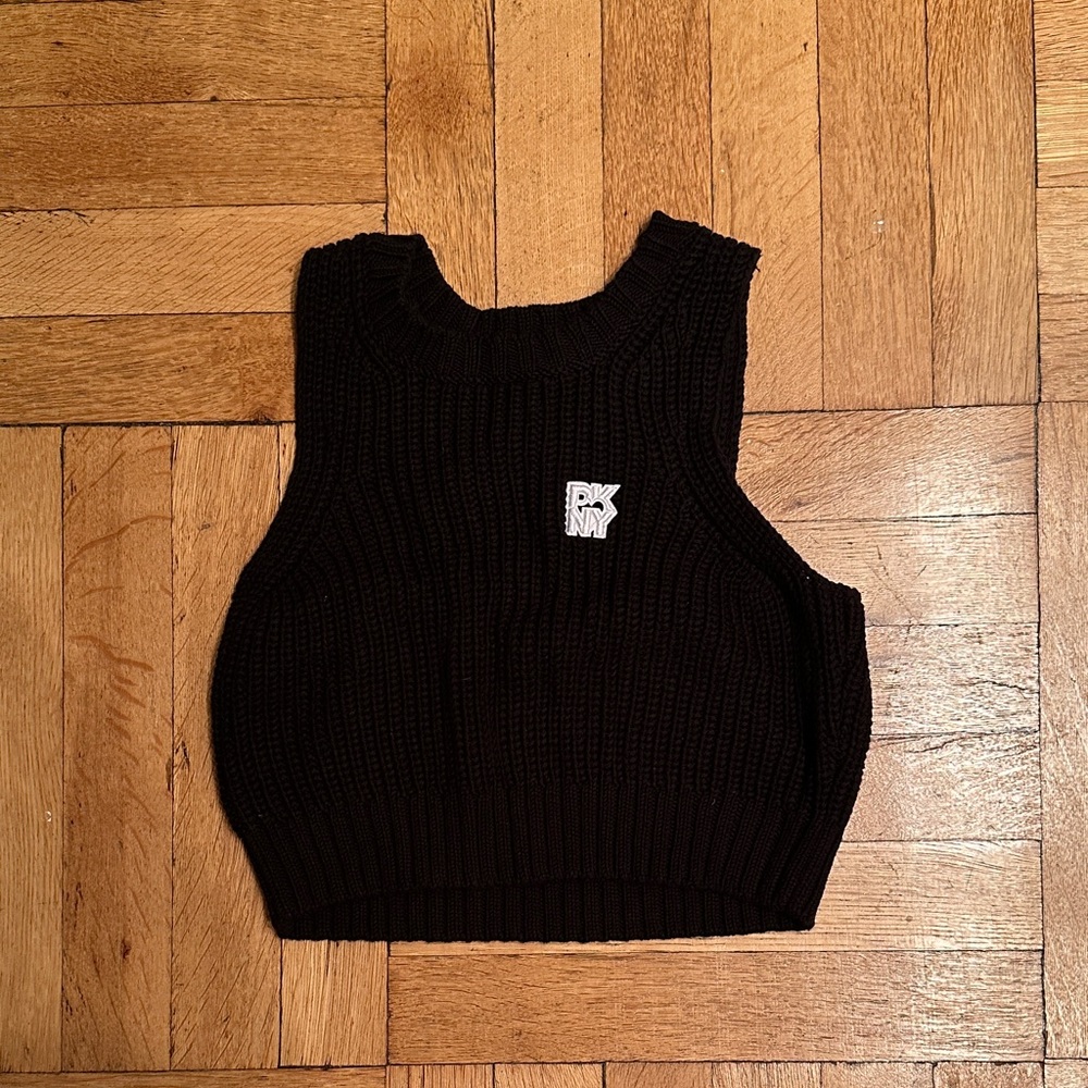 DKNY Black Ribbed Knit Cropped Tank
